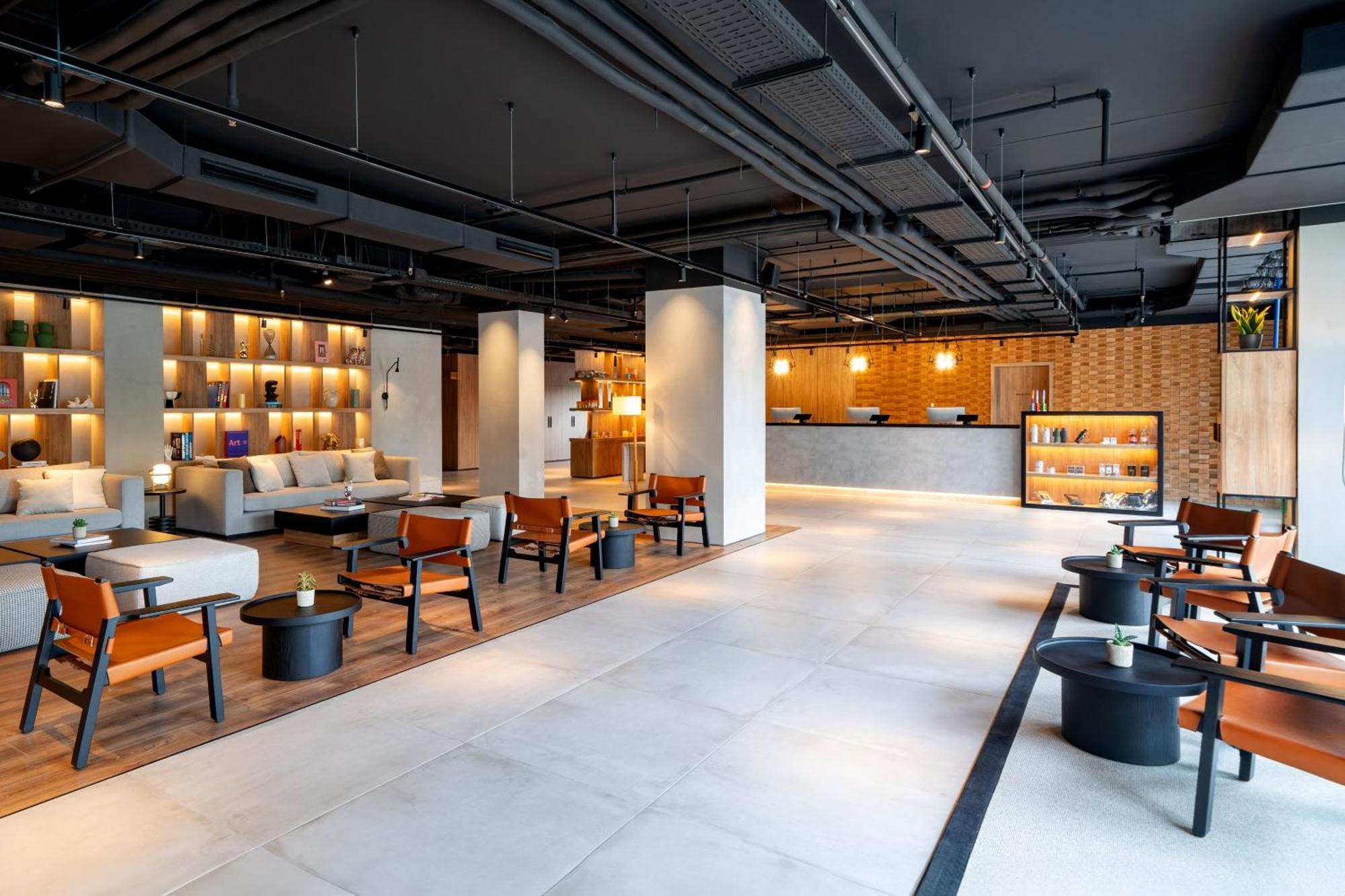 Innside By Melia Madrid Valdebebas — Photos 1